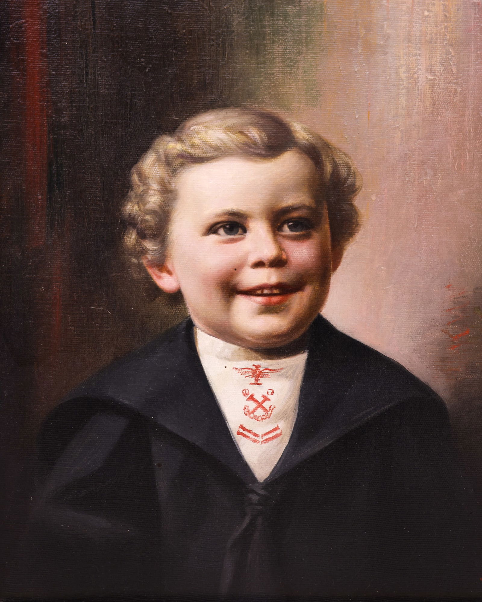 Antique WWI Era Young Sailor Portrait Oil on Canvas: Antique WWI Era Young Sailor Portrait Oil on Canvas 17"x14" Image. WWI era portrait with naval insignia on chest. Unsigned. Original ornate gilt framing 26"x23" (some damage). Professionally cleaned w