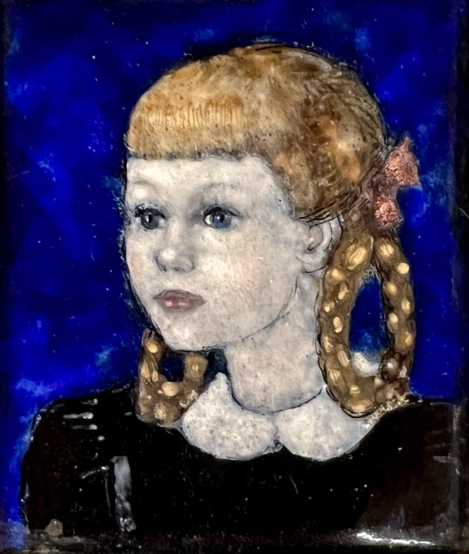 Lisel Salzer "Girl with Cobalt Background" Limoges Enamel: Lisel Salzer (1906-2005 Washington) "Girl with Cobalt Background" Limoges Enamel on Copper 3"x2.5" Image 4.5"x4" Framed. Unsigned. Excellent condition, not examined outside of framing.