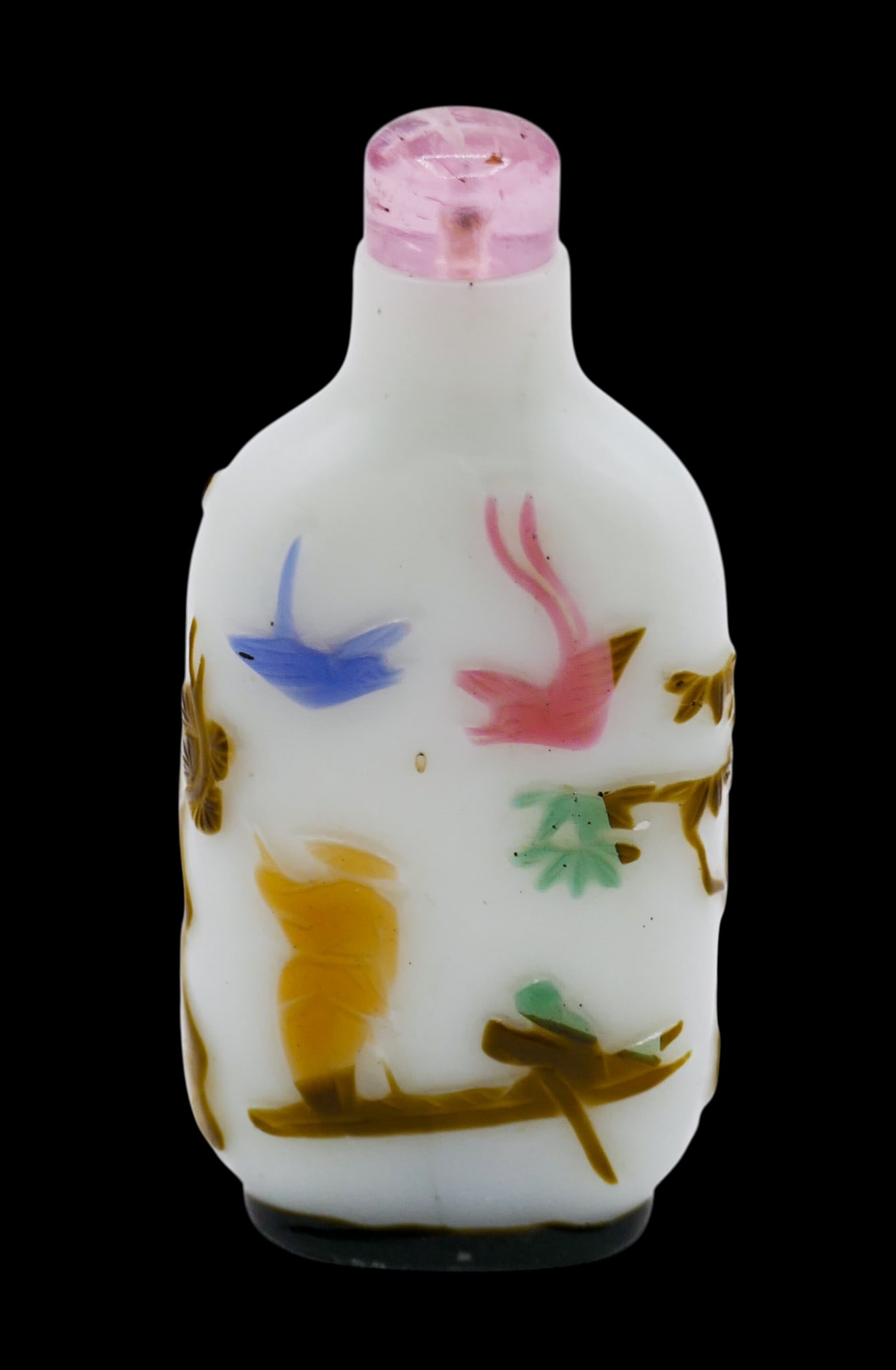 Old Chinese Five-Color Cut Overlay Peking Glass Snuff Bottle - 2