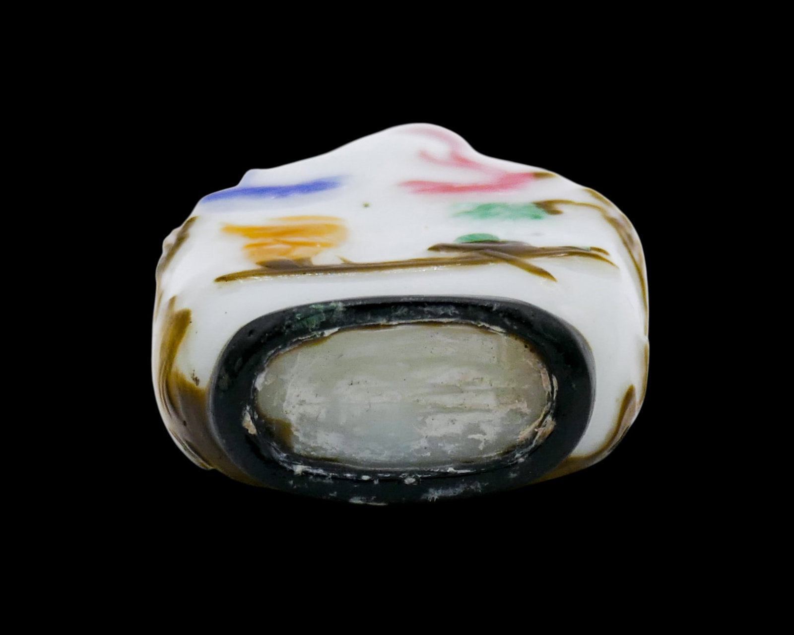 Old Chinese Five-Color Cut Overlay Peking Glass Snuff Bottle - 3