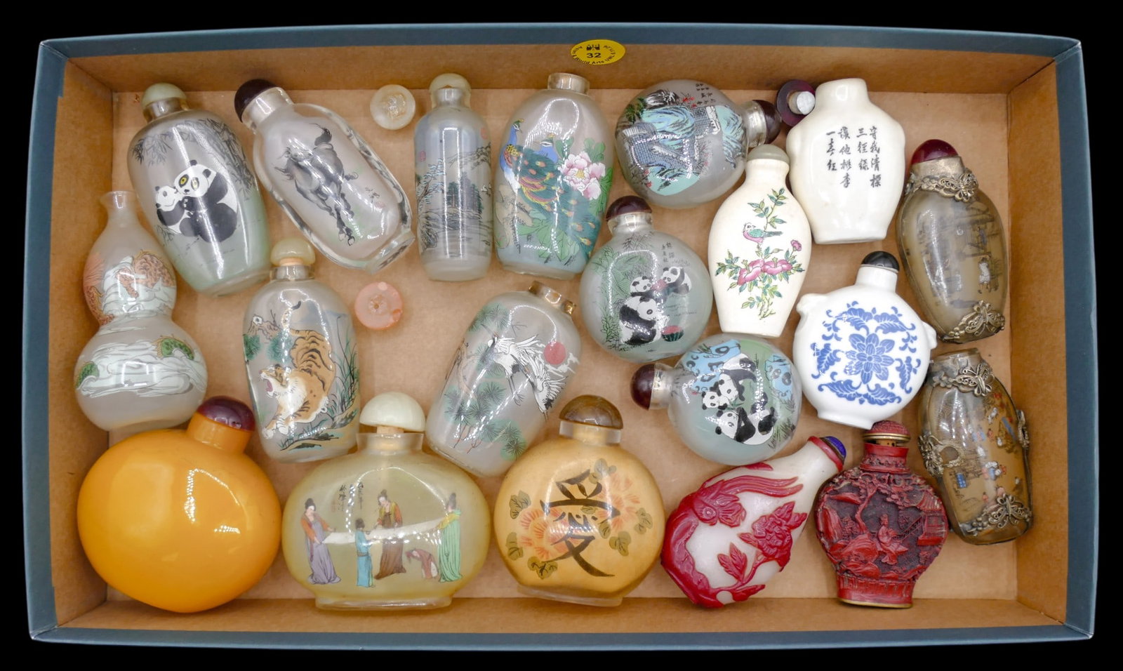20pc Old Chinese Assorted Snuff Bottles (1 of 2)
