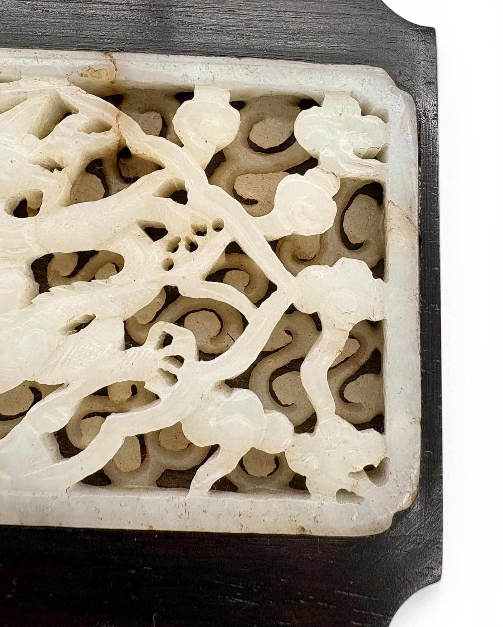 Chinese Ming Style Jade Dragon Plaque in Rosewood - 6
