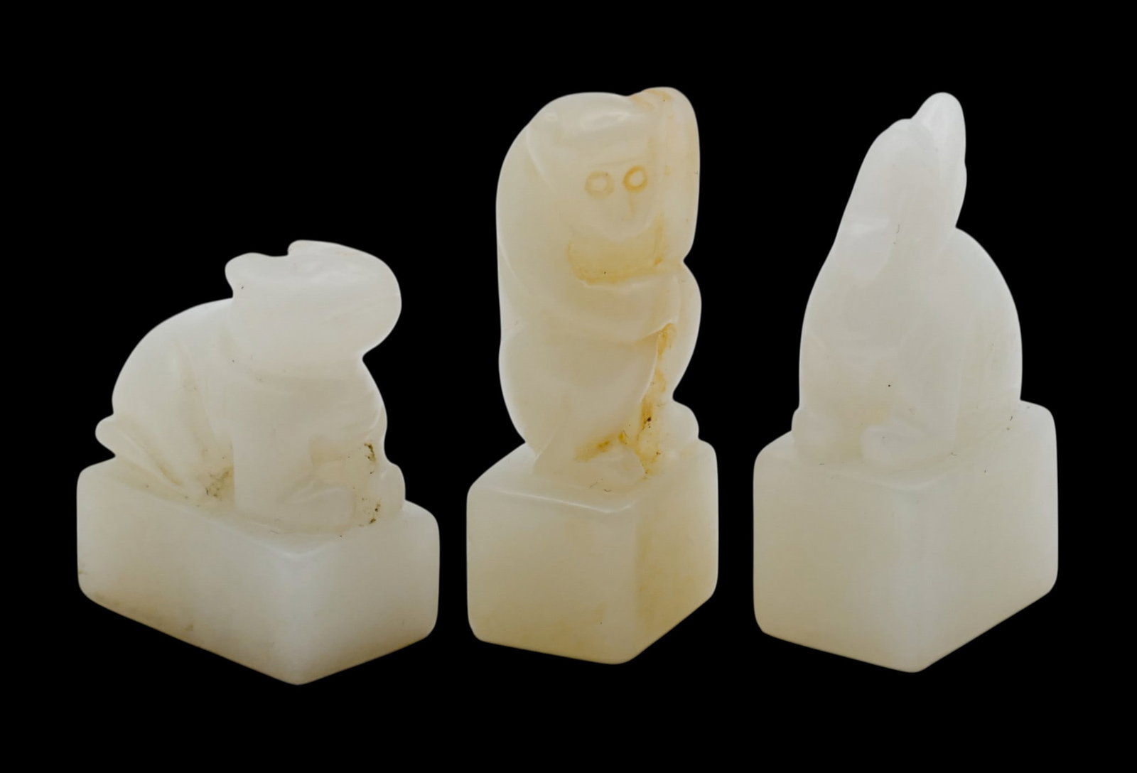 3pc Old Chinese White Jade Small Animal Seals: 3pc Old Chinese White Jade Small Animal Seals 1.25" Approx. Includes a monkey, foo lion, and tiger. Excellent condition.