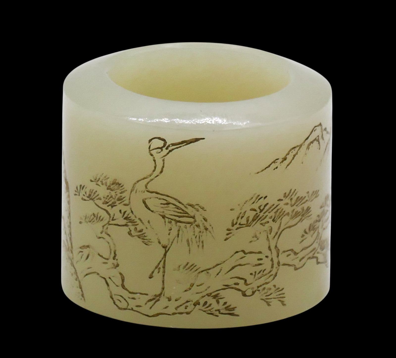 Chinese Jade Gold Decorated Archer's Thumb Ring (1 of 5)