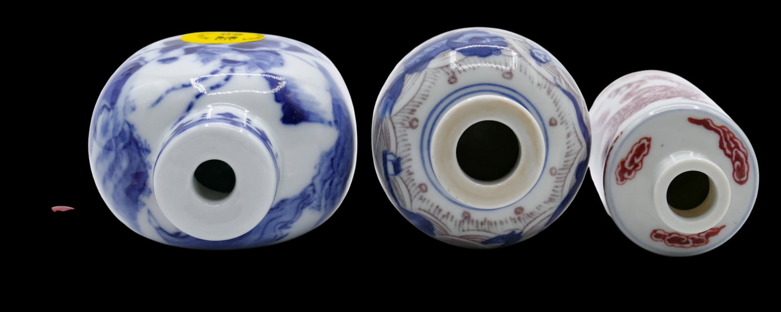 3pc Chinese Blue and Copper Red Porcelain Snuff Bottles - 4