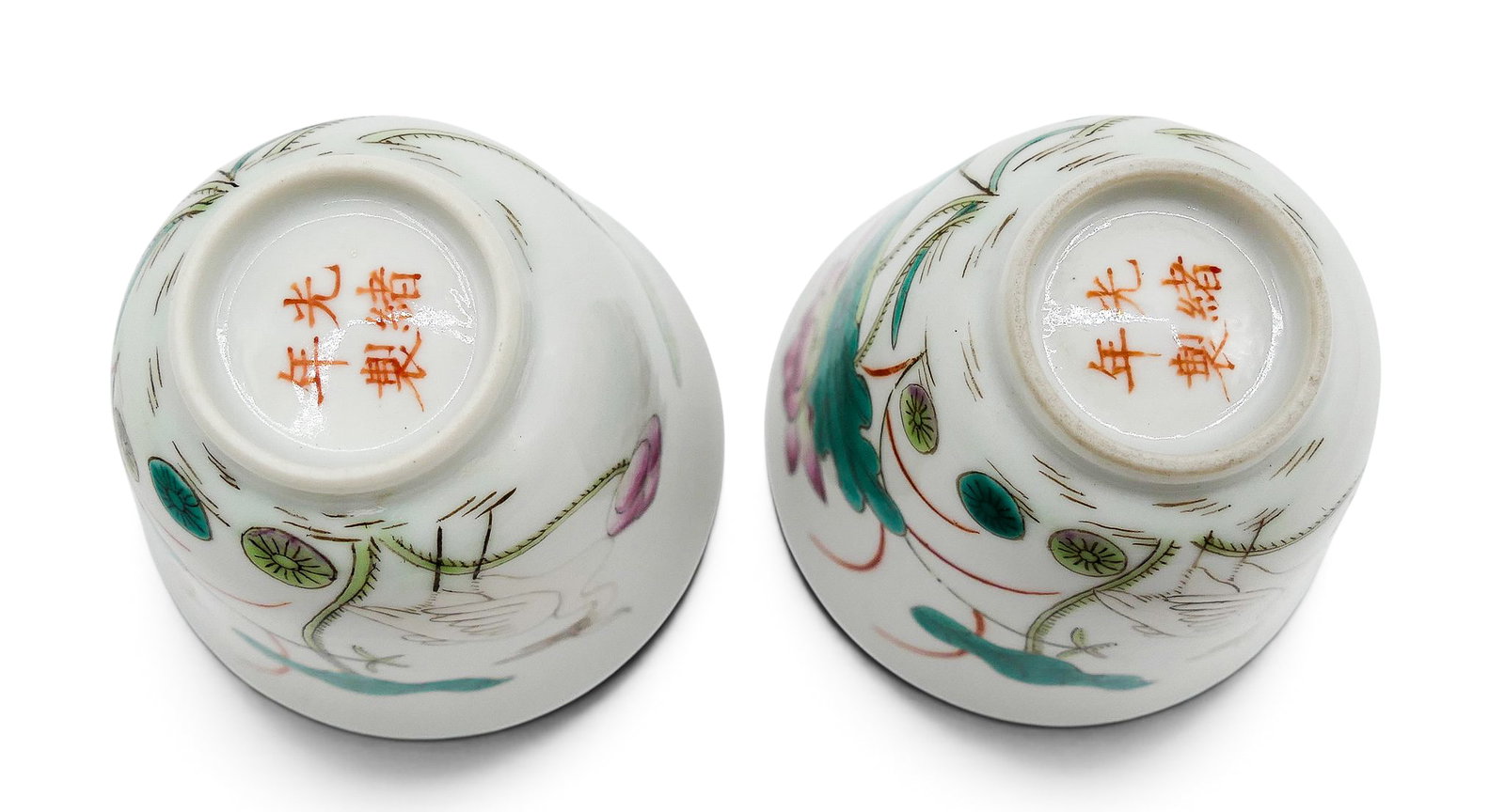 Pair Old Chinese Lotus Porcelain Wine Cups - 4