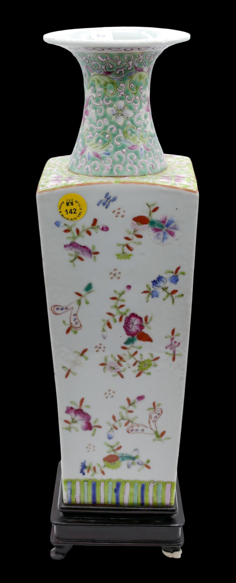 Antique Chinese Famille Rose Square Porcelain Vase on Stand - 4