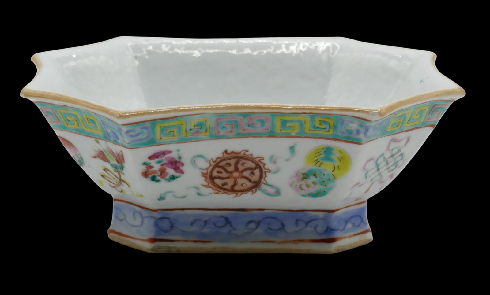 Chinese Tongzhi Buddhist Objects Porcelain Bowl - 2
