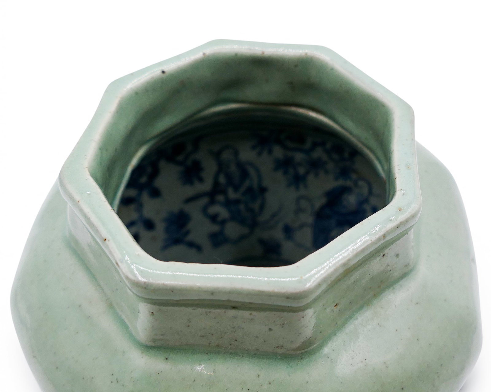 Old Chinese Celadon Glazed Blue and White Decorated Jar - 3
