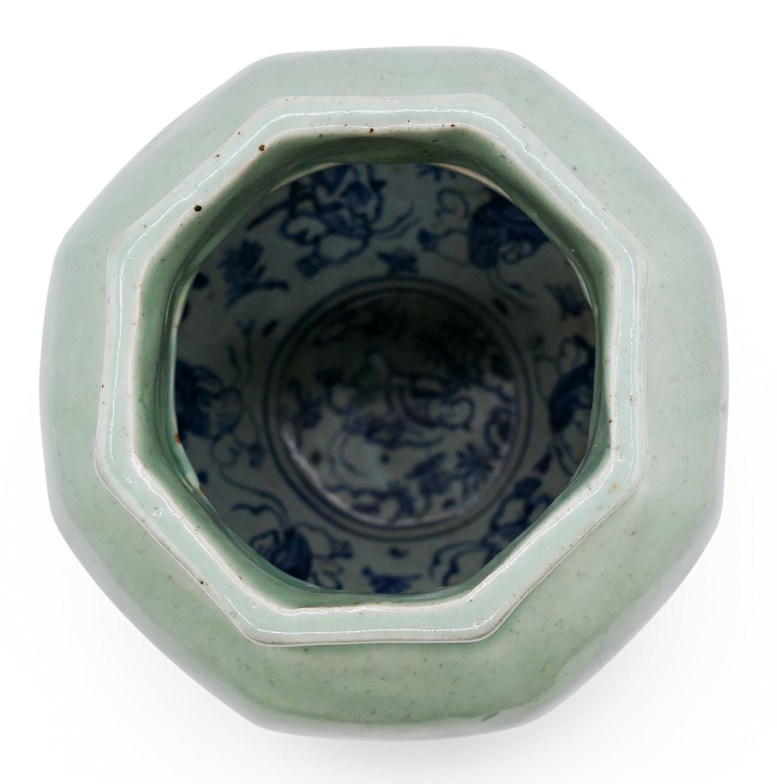 Old Chinese Celadon Glazed Blue and White Decorated Jar - 4