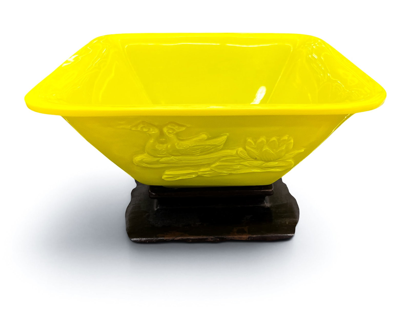 Old Chinese Peking Glass Yellow Flower Bowl on Stand - 3