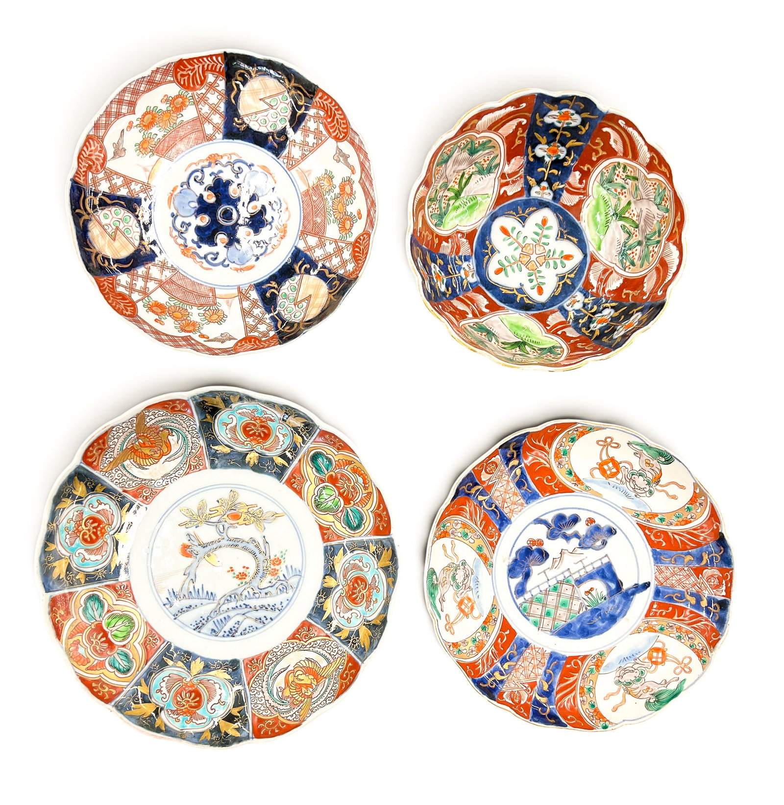 4pc Old Japanese Imari Porcelain Dishes and Bowl: 4pc Old Japanese Imari Porcelain Dishes and Bowl 7" to 9.5". Excellent condition.