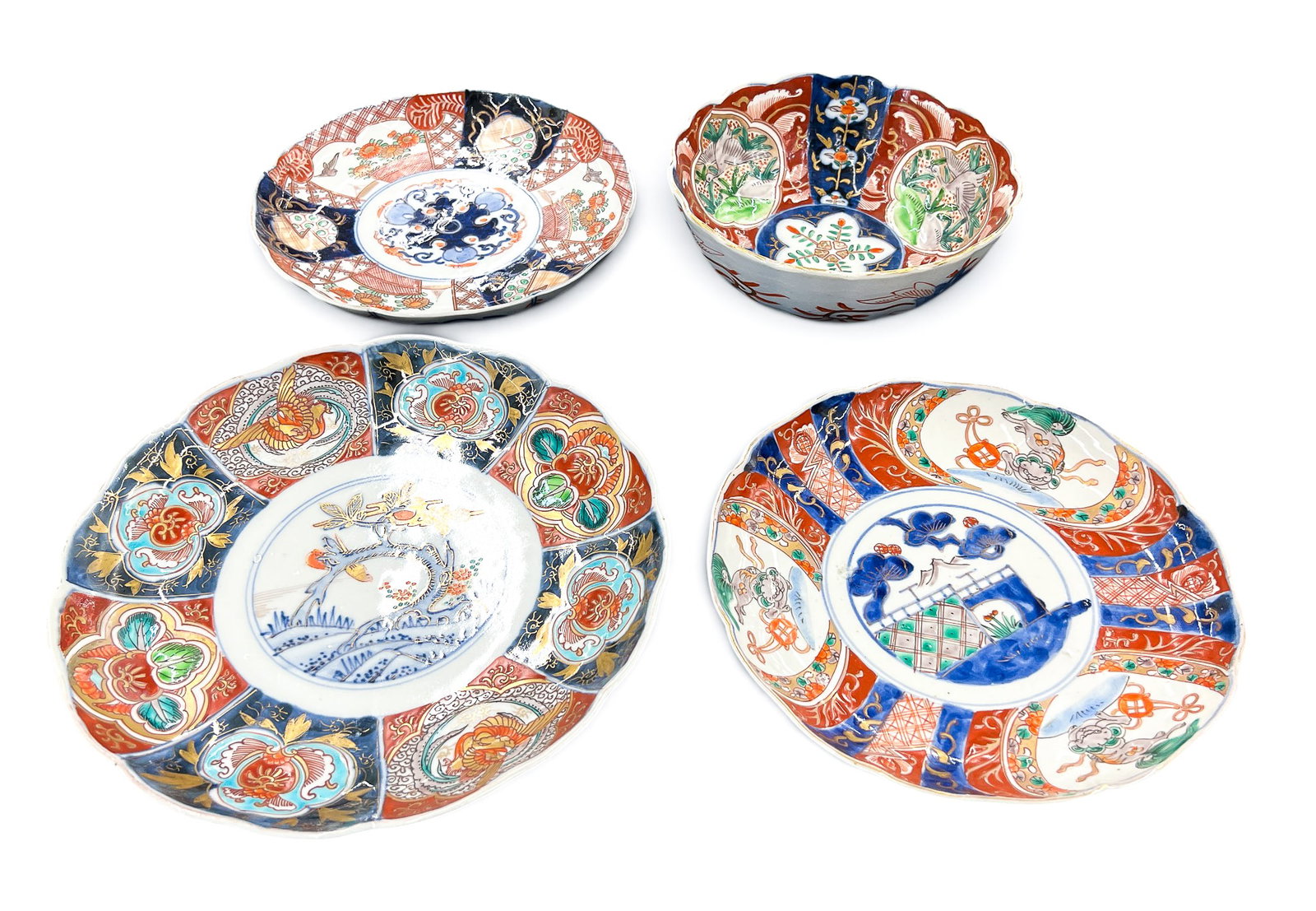 4pc Old Japanese Imari Porcelain Dishes and Bowl - 2