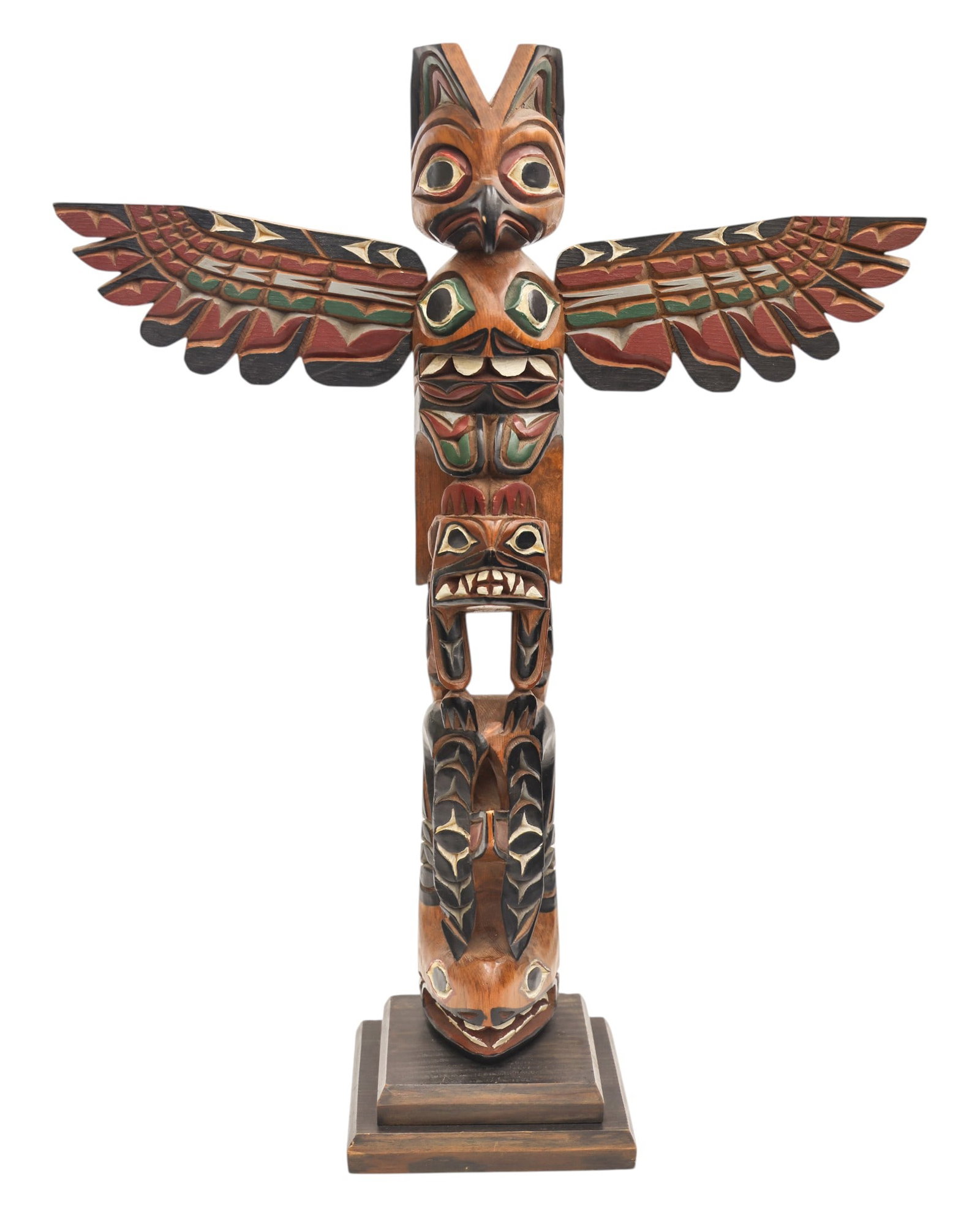 Old John Williams Thunderbird Cedar Totem Pole Model: John Williams (1960-2010 Nuu-Chah-Nulth) Thunderbird Cedar Totem Pole Model 21"x17". Carved and polychrome painted. Signed on verso. Overall excellent condition. Mid 20th century.
