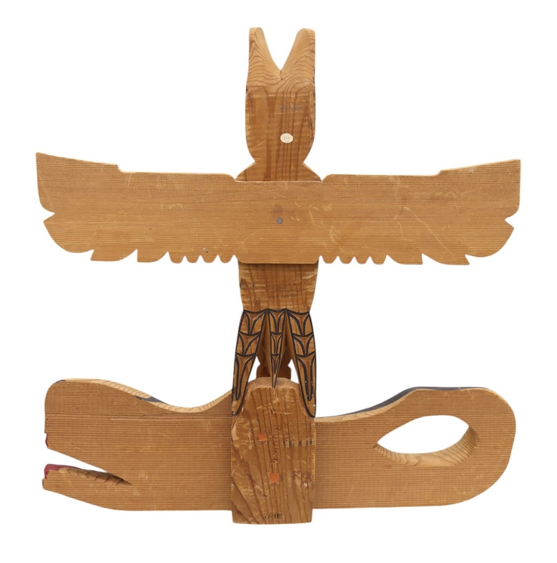 Larry Rudick Thunderbird and Whale Cedar Totem Model - 3