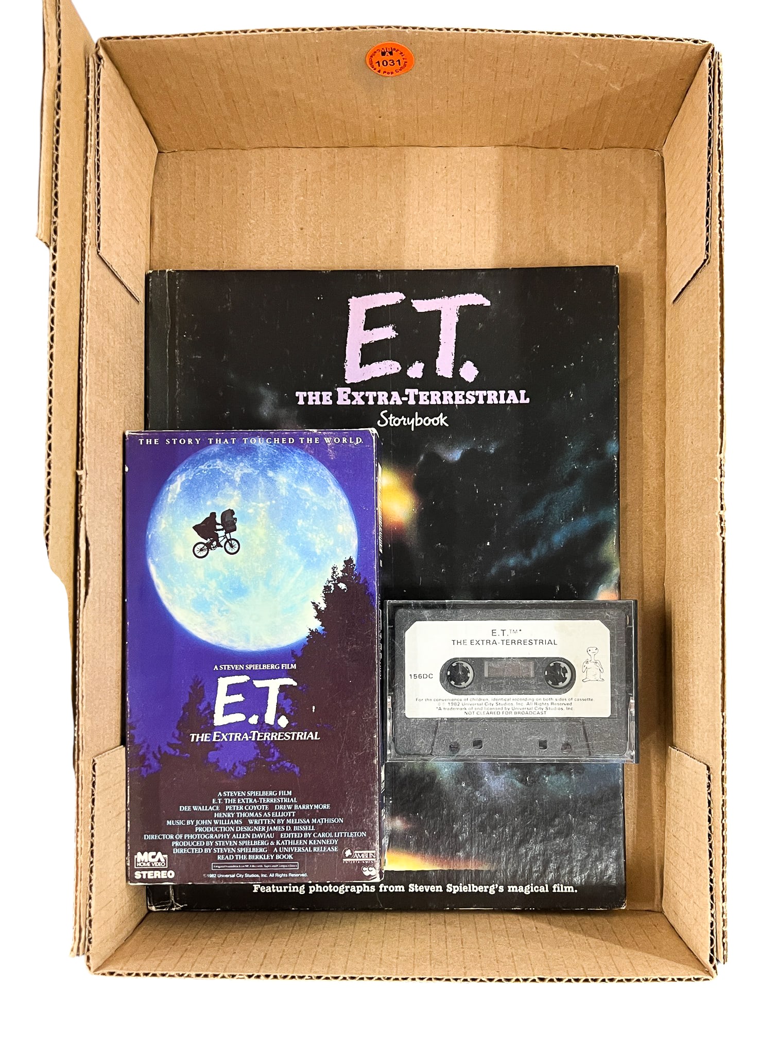 3pc E.T. the Extra-Terrestrial VHS, Cassette Tape & Storybook - 2