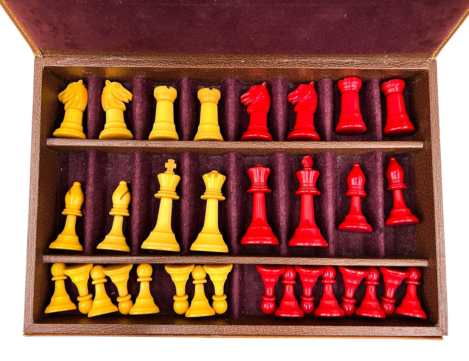 Vintage Abercrombie & Fitch Bakelite Chess Set - 2