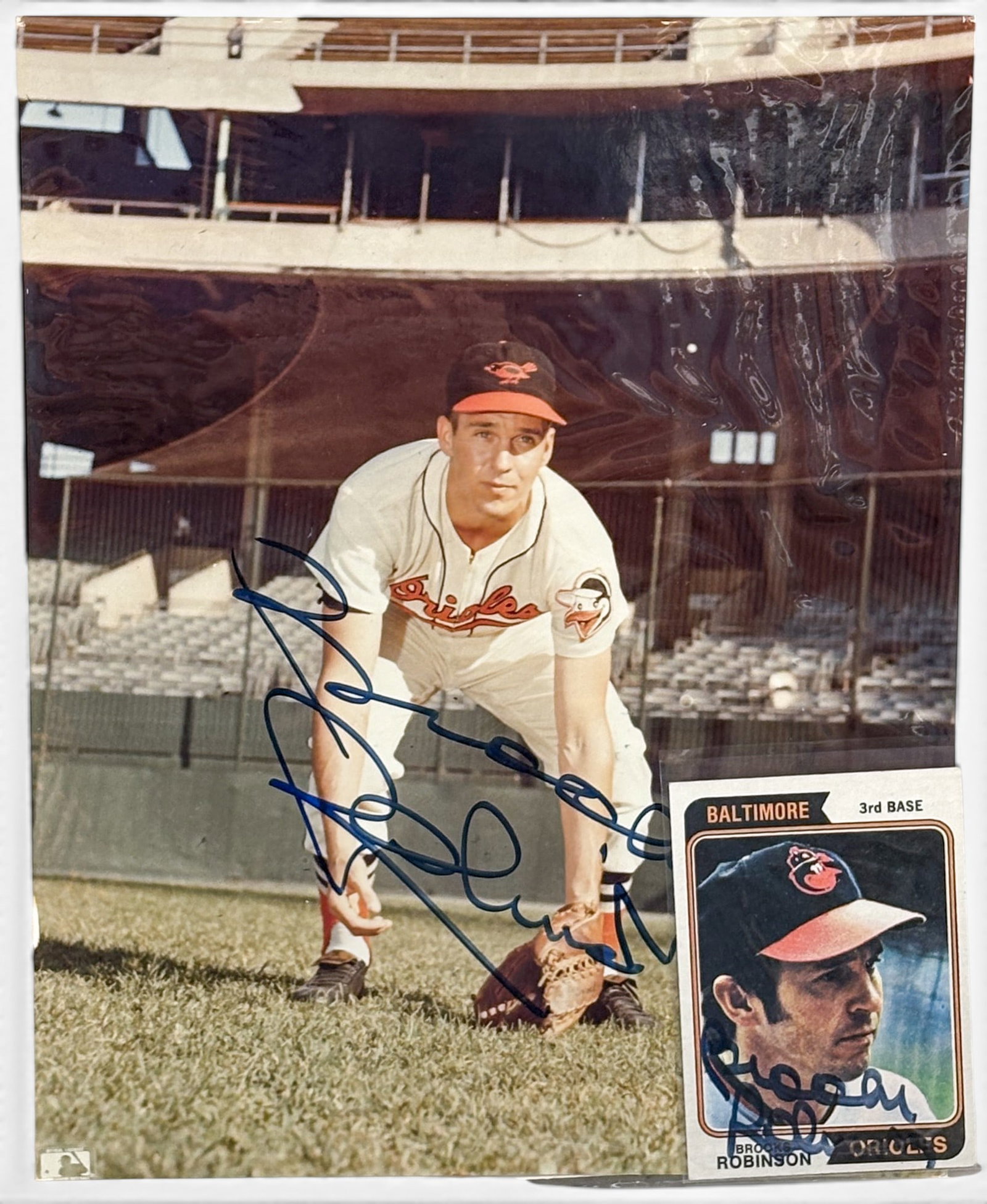 16pc Signed Baseball Photographs w/ Cards - 2