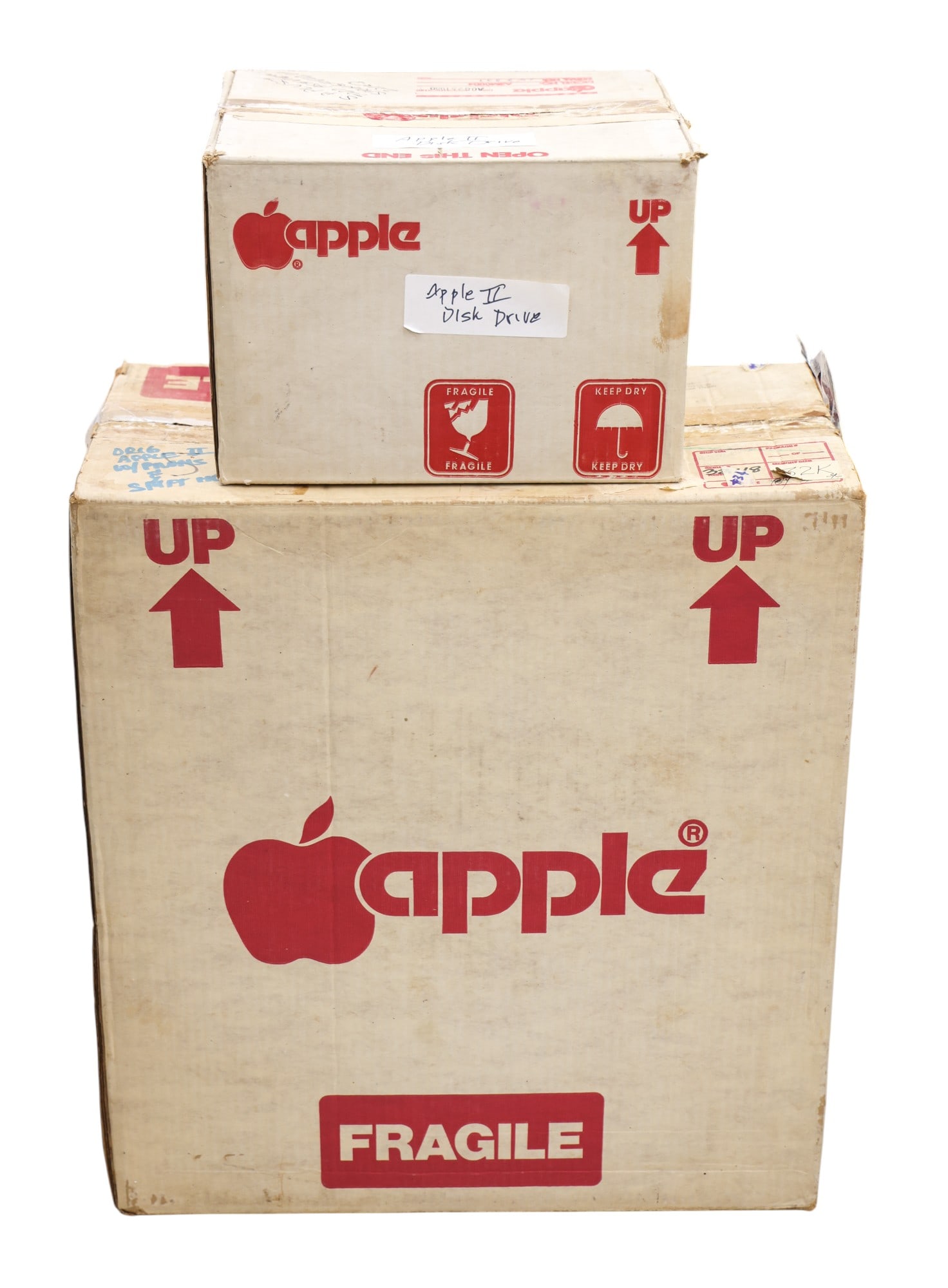 1980's Apple II A2S1 Computer and Disc Drive with Boxes: 1980's Apple II A2S1 Computer and Disc Drive with Boxes. Serial number 32118. Untested. As-seen condition.