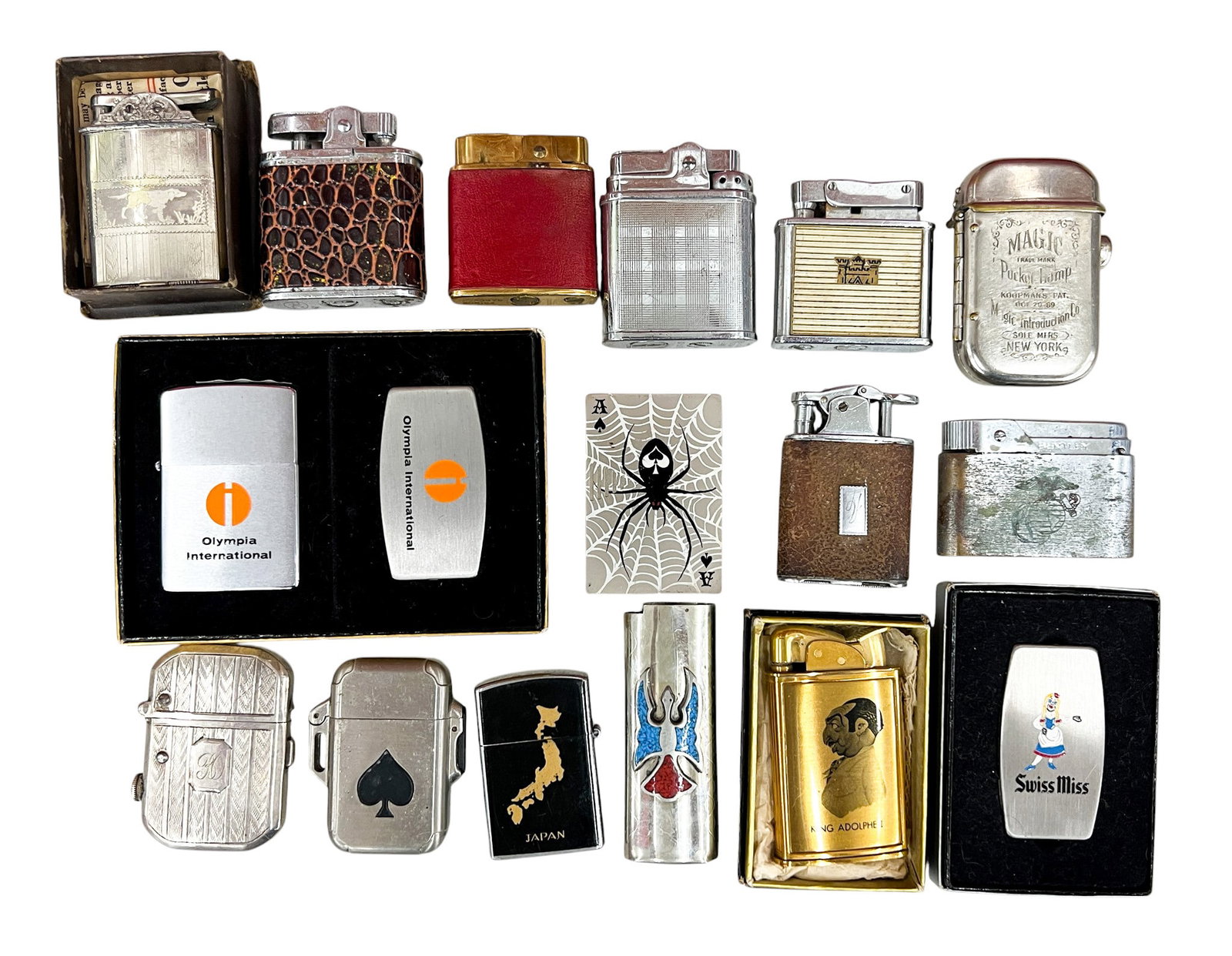 18pc Vintage Lighters etc.: 18pc Vintage Lighters etc. 3"x1.75" Largest. Brands include Magic Pocket Lamp, Zippo, Evans, Penguin, Wright etc.