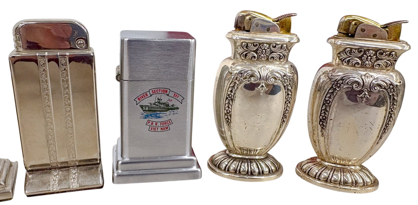 14pc Vintage Assorted Tabletop Lighters etc. - 4