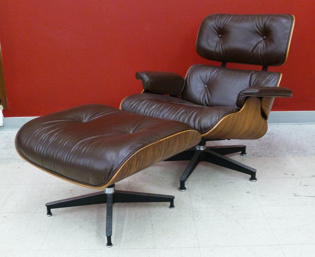 Charles and Ray Eames for Herman Miller 670/671 Brown: Charles and Ray Eames for Herman Miller 670/671 Brown Leather & Rosewood Lounge Chair with Ottoman (B). Chair is 33''x35''x33'' and ottoman is 26''x21.5''x16''. Vintage set with ''NOV. 3, 1978'' label
