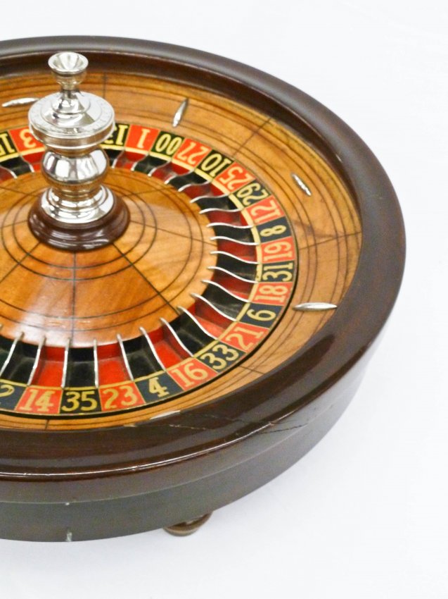 Antique George Mason & Co. Table Top Roulette Wheel Set : Lot 52