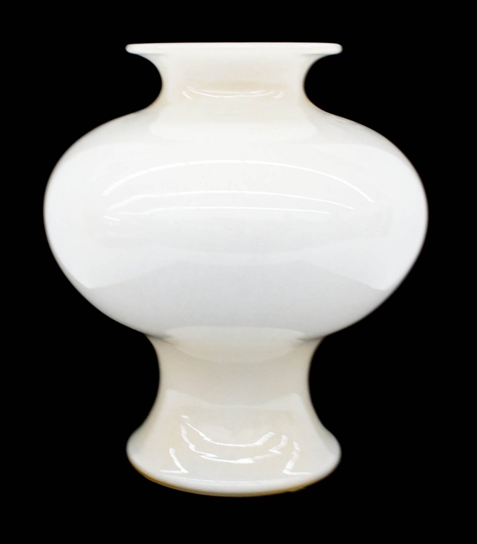 Barovier Murano Gold Aventurine Art Glass Vase: Barovier Murano Gold Aventurine Art Glass Vase 11.5''x10''. Bulbous high shouldered form with light aventurine throughout a cream colored body. Signed Barovier Murano on bottom.
