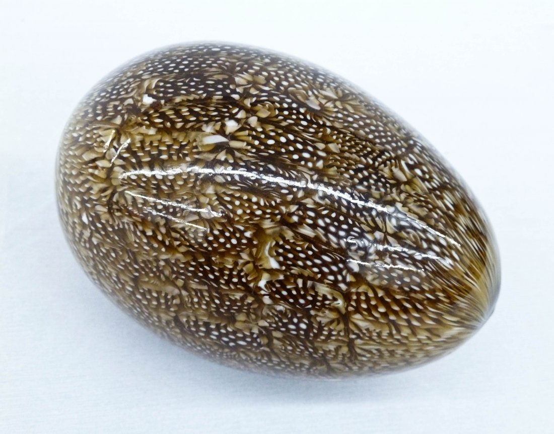 Venini Murano Art Glass Solid Amber Murrine Egg: Venini Murano Art Glass Solid Amber Murrine Egg Sculpture 5''x3.25''. Signed Venini Murano in script at base.