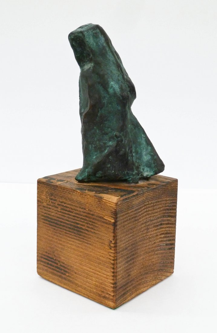 William Cumming (1917-2010 Washington) ''Nun'' 1970: William Cumming (1917-2010 Washington) ''Nun'' 1970 Bronze Sculpture on Pedestal 8.5''x3.5''. Unsigned, but accompanied by original Gordon Woodside Gallery receipt.