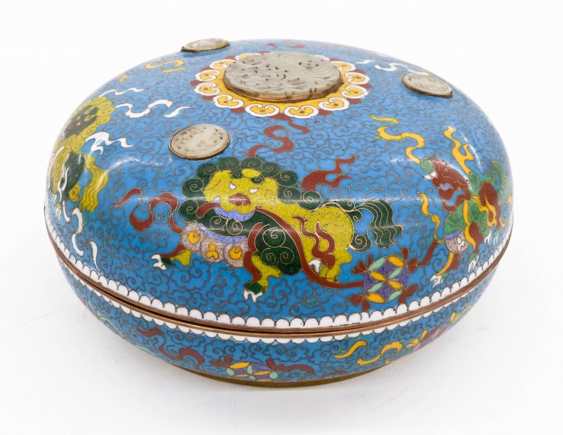 Old Chinese Foo Lion Cloisonne Covered Box with Inset (1 of 7)