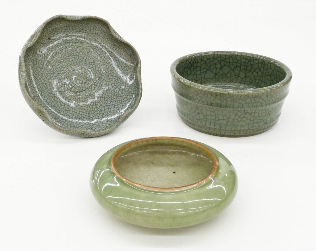 3pc Old Asian Porcelain Brush Washers. Includes a (1 of 3)