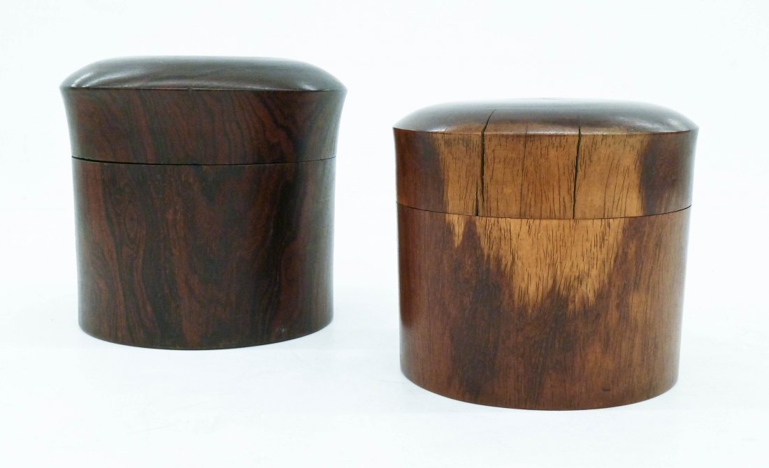 2pc Old Chinese Rosewood Tea Jars. Each box is finely (1 of 2)
