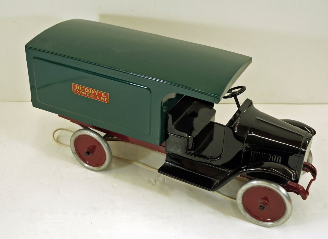 Pressed Steel Buddy L Express Line Truck.: Pressed Steel Buddy L Express Line Truck. Professionally Restored. 24.5'' L
