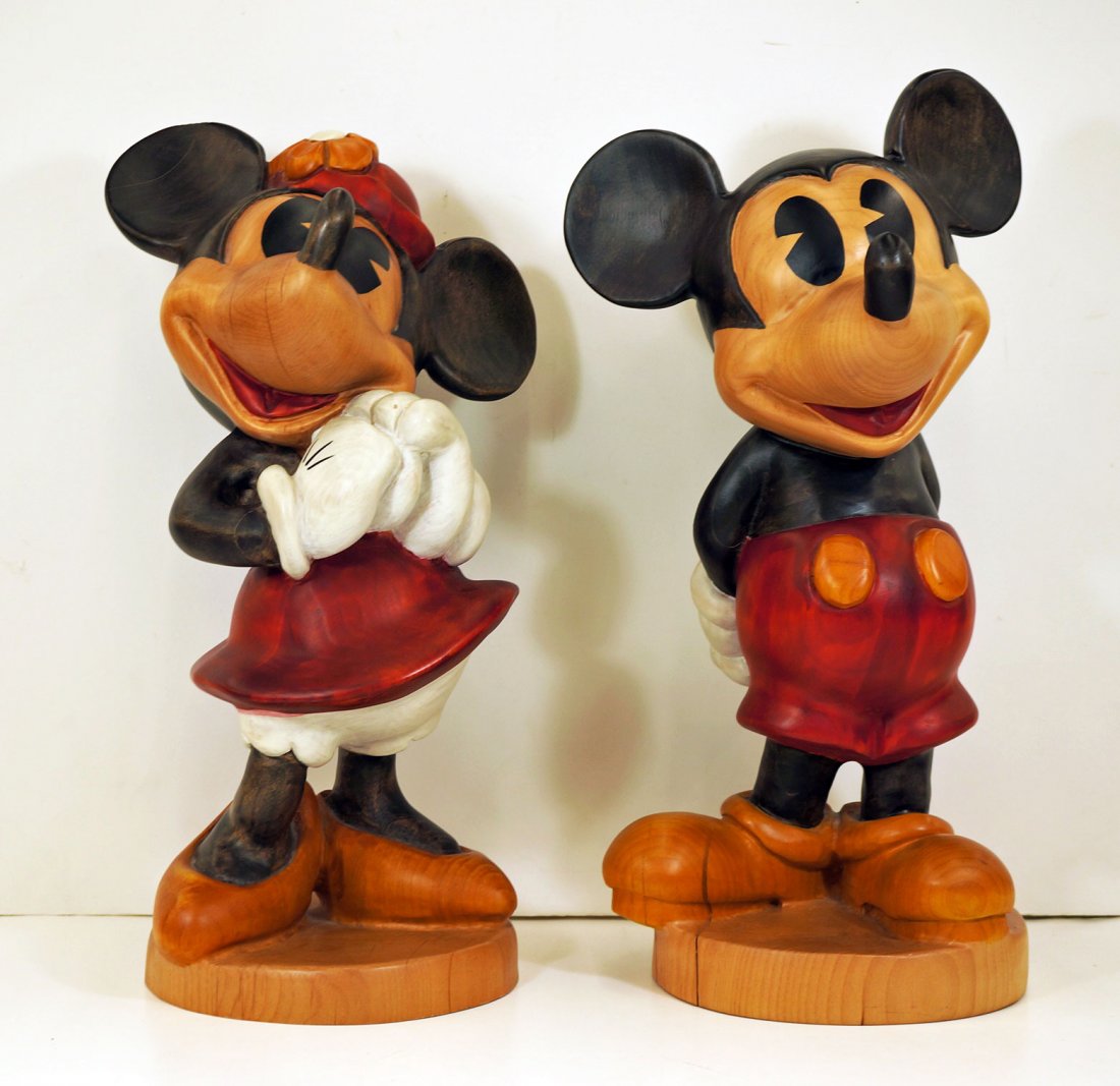 Rare Mickey & Minnie Mouse Hand Carved Wood Statues: Rare Mickey & Minnie Mouse Hand Carved Wood Statues Made in USA 18'5'' & 20'' Tall, Solid Wood, Hand Carved and Hand Painted, Excellent Condition Copyright Walt Disney Productions