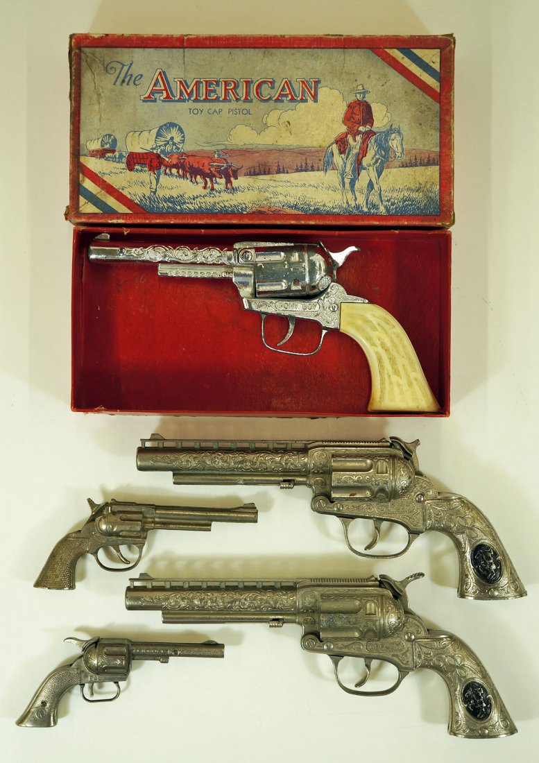 (5) Vintage Toy Cap Pistols, Western Style, 1: (5) Vintage Toy Cap Pistols, Western Style, 1 w/Original Box