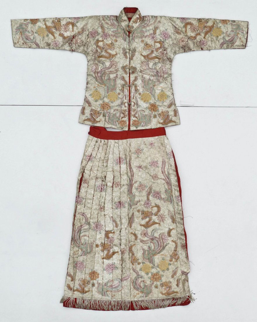 2pc Old Chinese Silver & Gold Thread Embroidered (1 of 6)