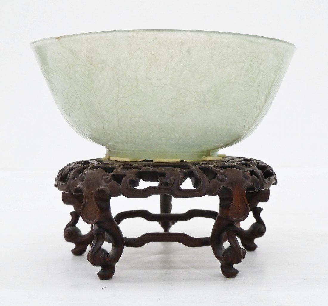 Antique Chinese Carved Jade Bowl on Stand 4.5''x5.5''. (1 of 5)