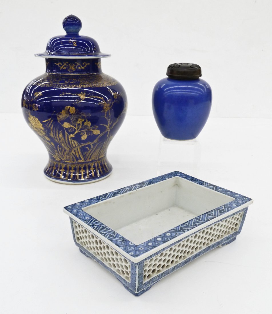 3pc Antique Chinese Cobalt Porcelain Jars & Planter. (1 of 4)