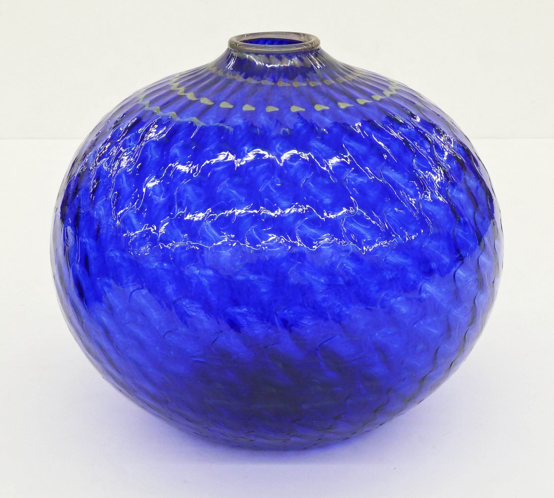Phil O'Reilly (20th Cent. Washington) Cobalt Ball Vase (1 of 2)
