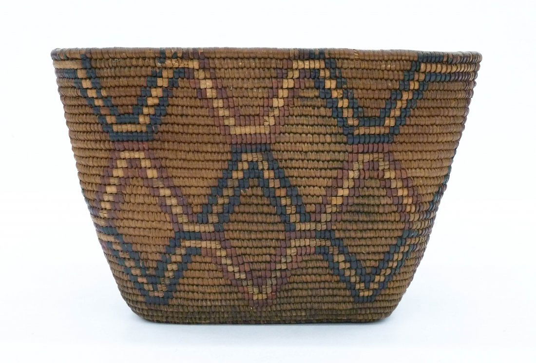 Antique Lillooet Salish Indian Basket 8''x12.5''. (1 of 3)