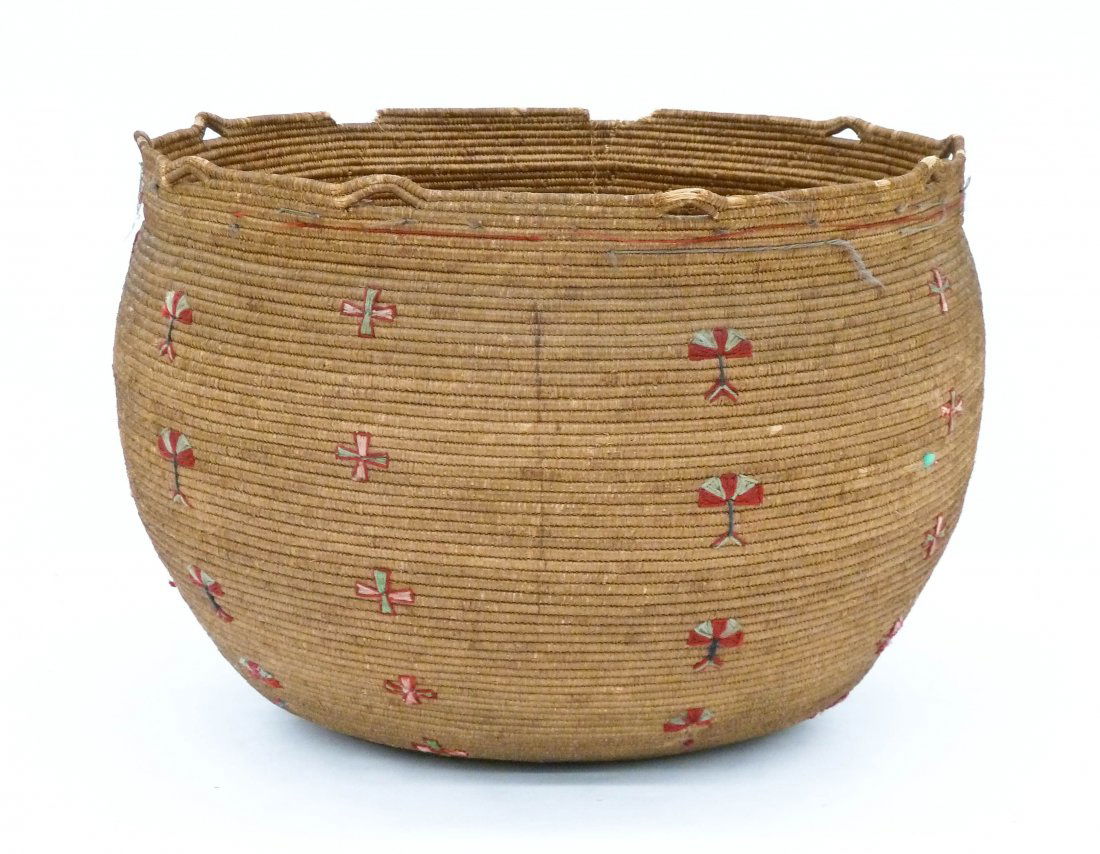 Old Aleut Large Indian Basket 13.5''x18''. Coiled (1 of 3)