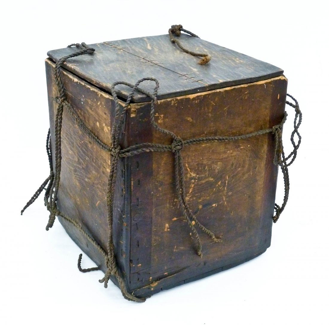 Antique Tlingit Bentwood Storage Box (1 of 8)