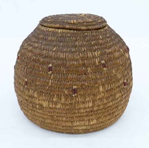 Antique Inuit Covered Indian Basket 6''x7''. Coiled Feb 11, 2016