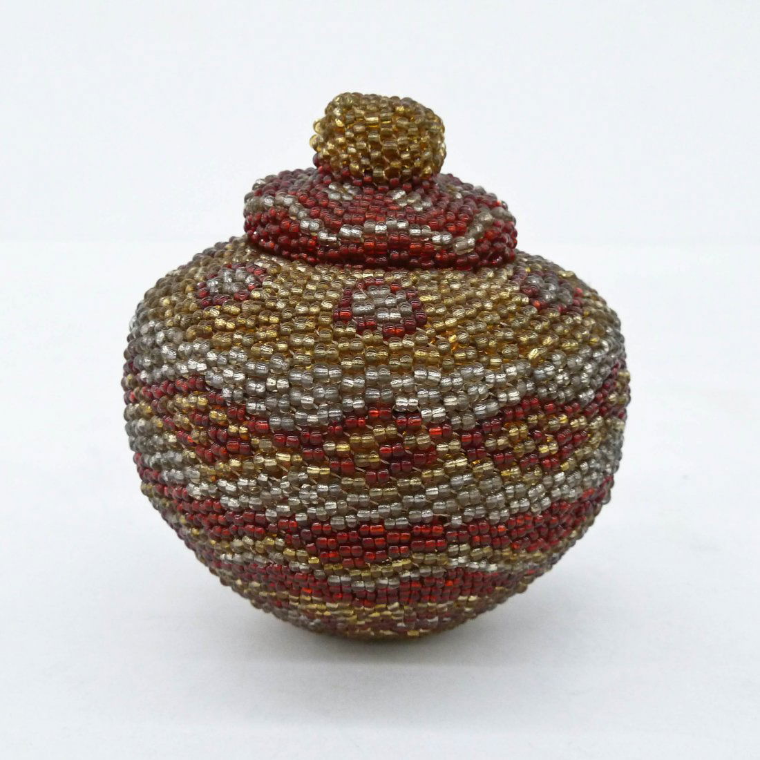 Small Paiute Style Beaded Covered Indian Basket 3''x3'' (1 of 2)