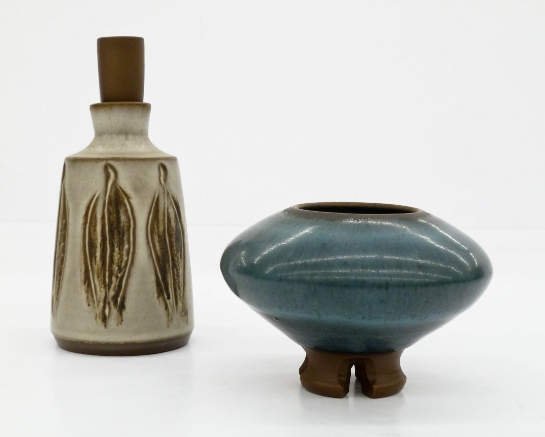 2pc Rupert Deese (1924-2010 California) Ceramic Bottle: 2pc Rupert Deese (1924-2010 California) Ceramic Bottle & Footed Bowl. Stoppered bottle has sgraffito and glaze motifs. Blue glazed bowl measures 3.25''x5''. Both have impressed ''RD'' mark on bottom.