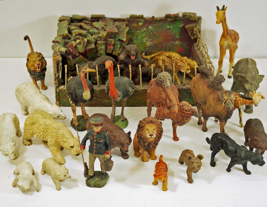 Elastolin Zoo Enclosure With Rock Wall & Metal Nail (1 of 4)