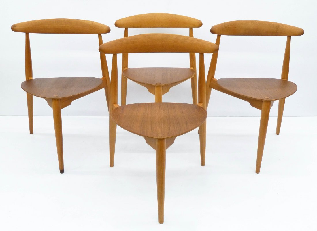 Set of Hans Wegner for Fritz Hansen ''Heart'' Teak: Set of Hans Wegner for Fritz Hansen ''Heart'' Teak Stacking Chairs 28.5''x17''x20'' Each. Set of four danish teak stacking tripod chairs. Burned in ''FH'' Denmark with Raymor aluminum retailer tags on