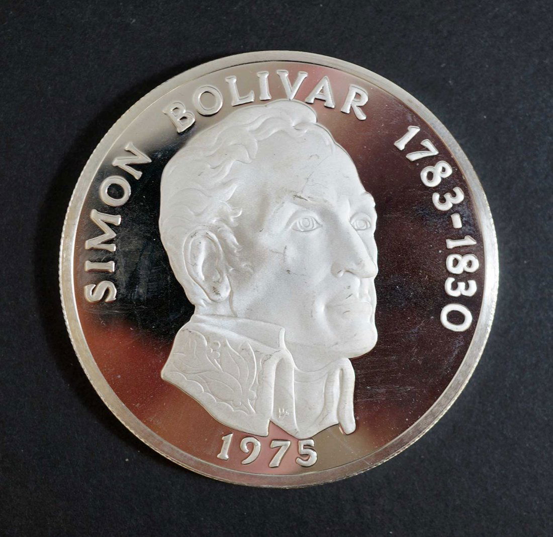Panama 1975 Silver 20 Balboas Coin 5.2 Troy Ounces .925 (1 of 2)