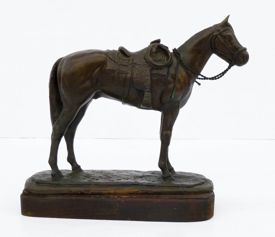 Ace Powell (1912-1978 Montana) Saddle Horse 1975 Bronze: Ace Powell (1912-1978 Montana) Saddle Horse 1975 Bronze Sculpture 9''x11''. A western quarter horse with applied bronze rope. Signed and numbered 16 of 30 edition on base. Overall excellent condition.